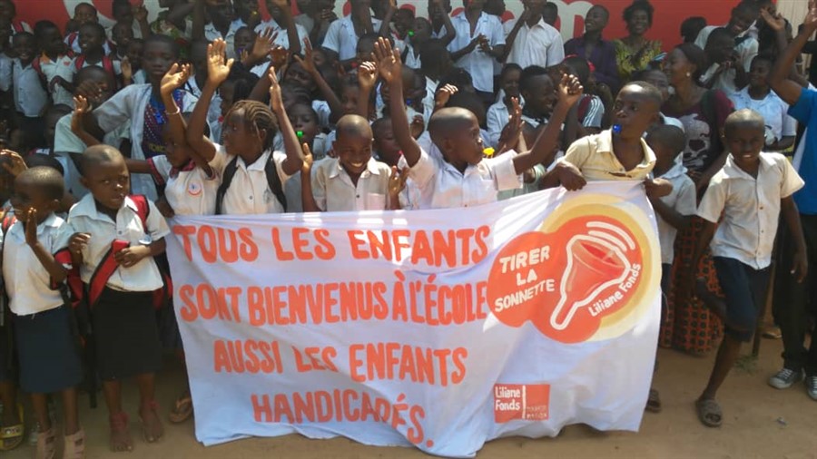 Message Tirer la sonnette en République Démocratique du Congo  bekijken